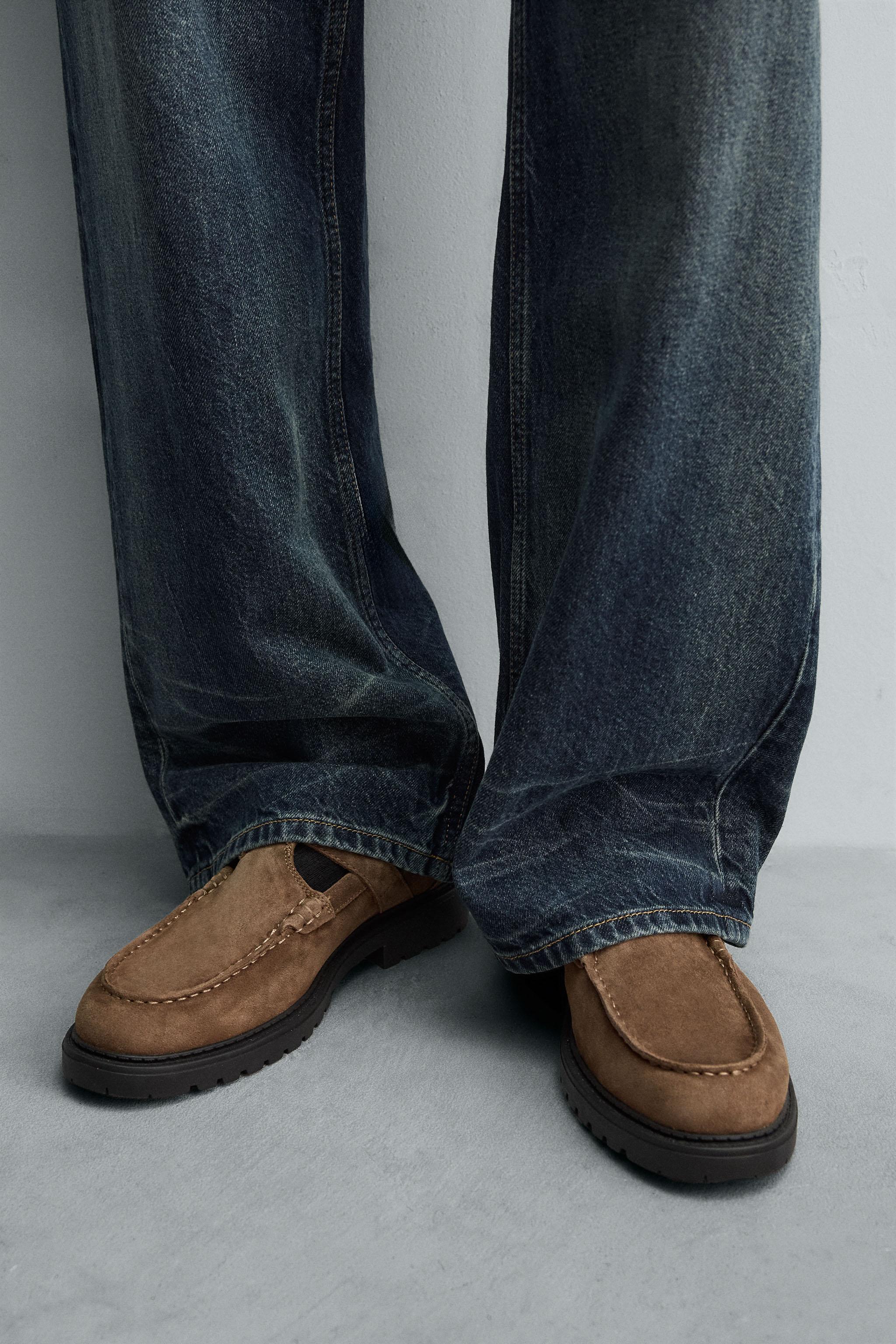 LEATHER BUCKLE SHOES